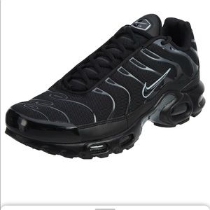 Nike Air Max Plus “ Triple Black “